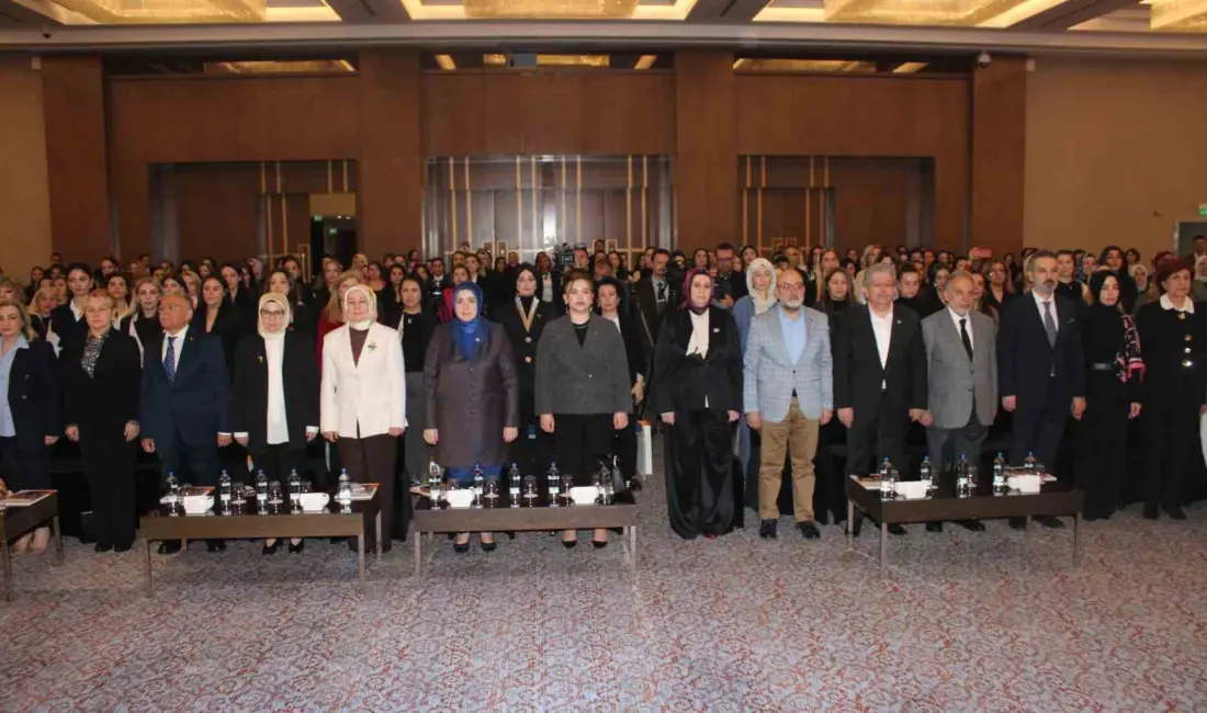 Kayseri’de düzenlenen Kadınlarla Ekonomi Buluşmaları’na katılan AK Parti Genel Merkez