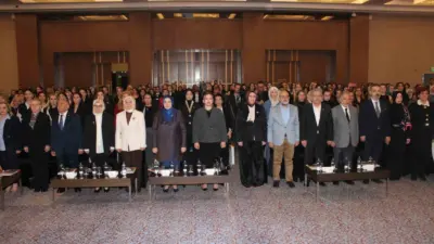 Kayseri’de düzenlenen Kadınlarla Ekonomi Buluşmaları’na katılan AK Parti Genel Merkez