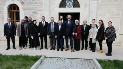 AK Parti İstanbul Milletvekilleri, her hafta cuma günü İstanbul’un üç