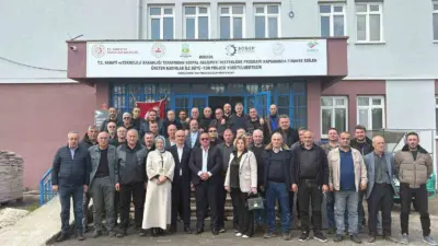 Balıkesir’in Manyas ilçesinde AK Parti İlçe Teşkilatı tarafından düzenlenen kahvaltılı