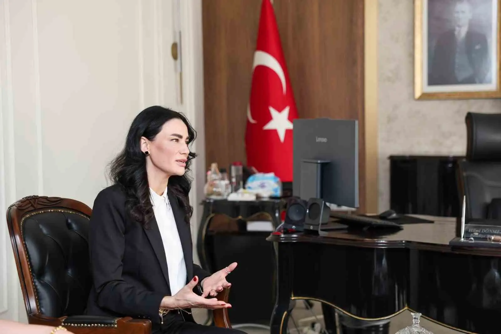 CHP Genel Başkanı Özgür Özel’in Aydın Büyükşehir Belediye Başkanı Özlem
