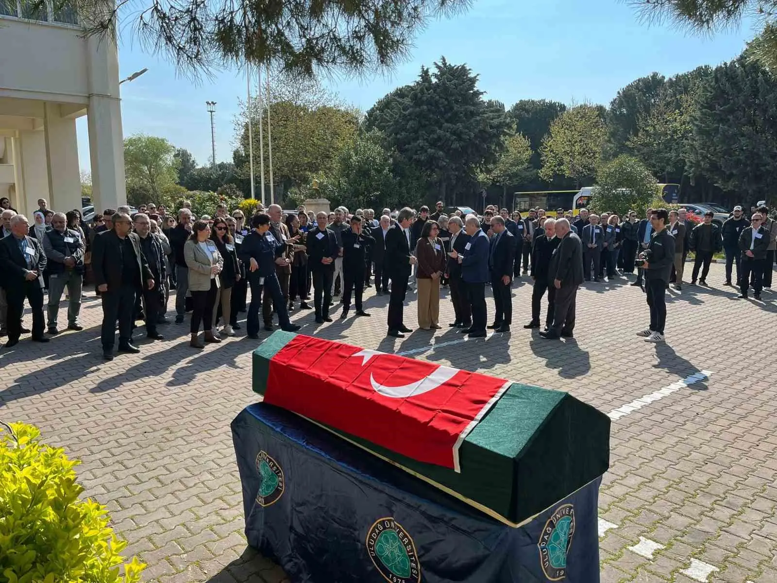 Bursa’da hayatını kaybeden Uludağ Üniversitesi Fen-Edebiyat Fakültesi Sanat Tarihi Bölümü