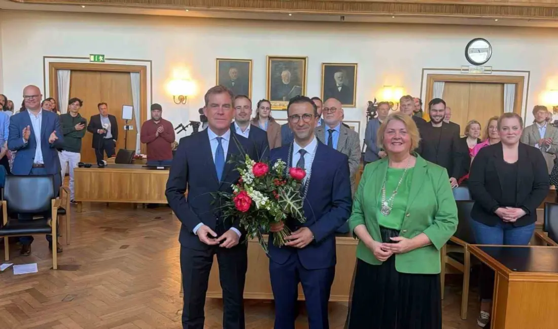 Almanya’nın Kiel kentinde Büyükşehir Belediye Başkanlığına seçilen Dr. Samet Yılmaz,