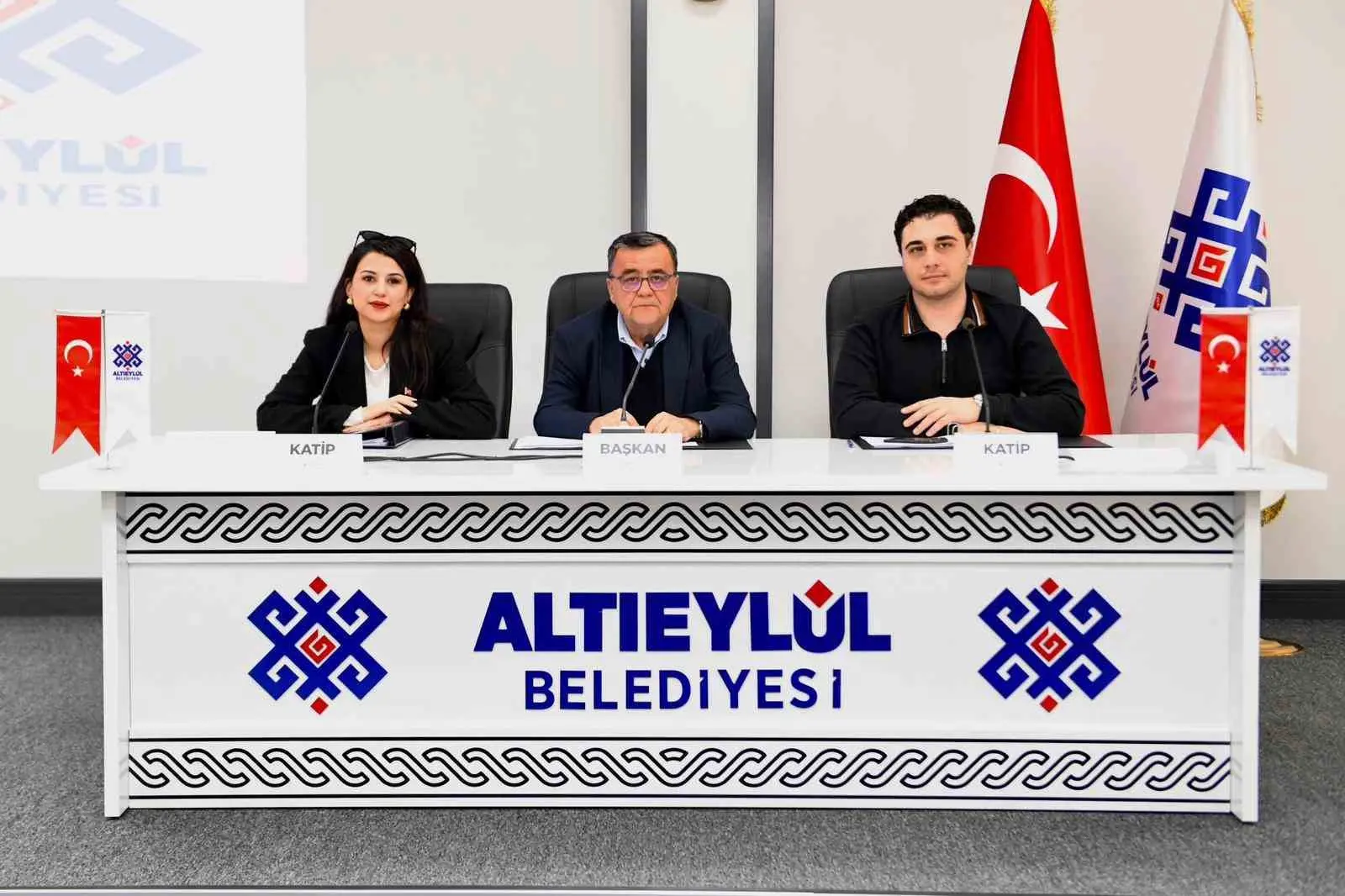 2014 yılında Balıkesir’in büyükşehir olmasıyla birlikte kurulan Altıeylül Belediyesi’nde faaliyet