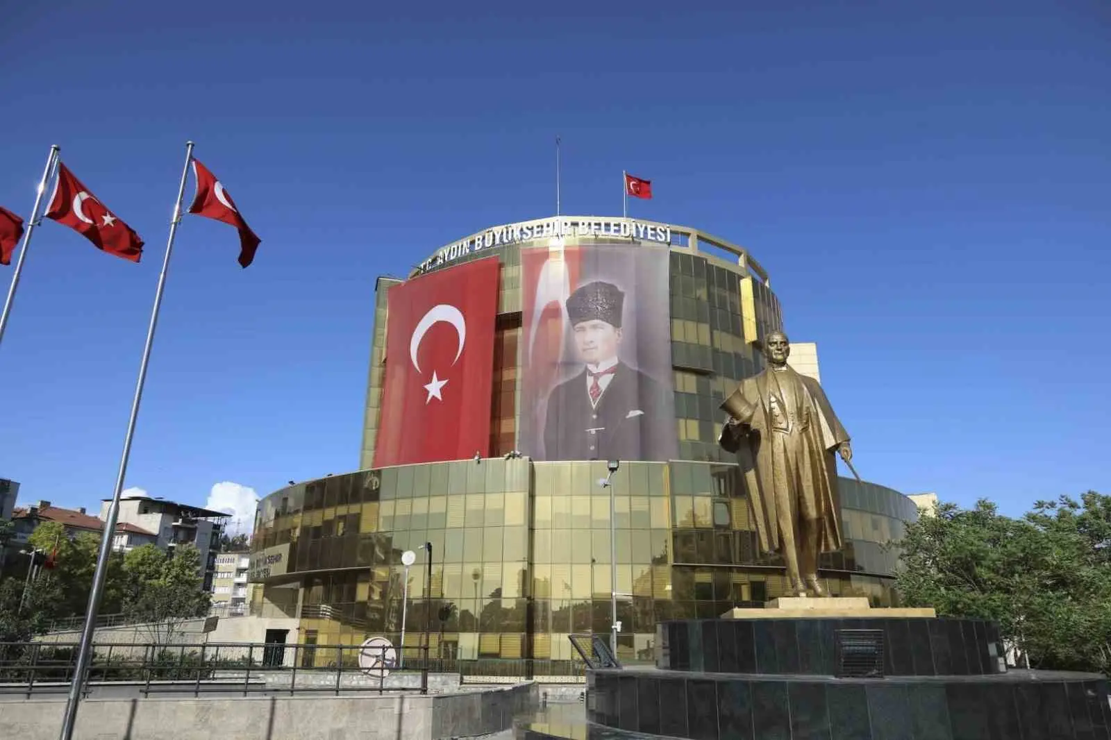 Ülke genelinde anket çalışmaları yapan bir araştırma şirketi, Ege Bölgesi’nde