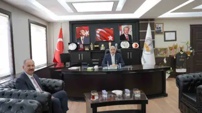 Kars’ın Arpaçay İlçe Belediye Başkanı Zeki Elma, Kardeş Belediye kapsamında