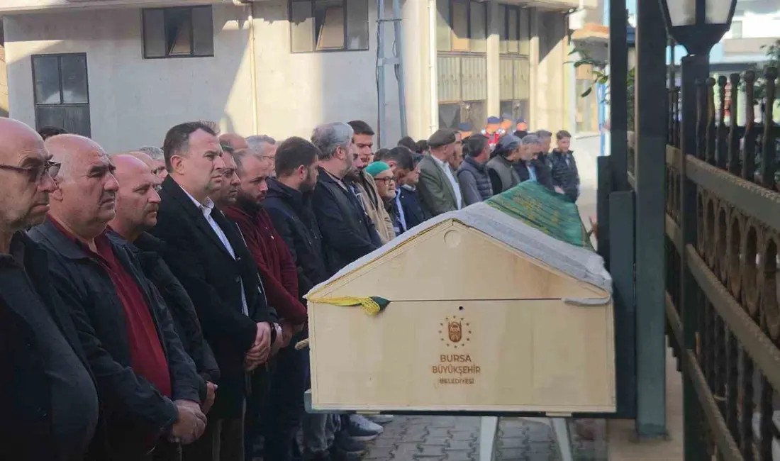 Bursa’nın Orhangazi ilçesine bağlı Narlıca Mahallesi’nde çıkan silahlı kavgada hayatını