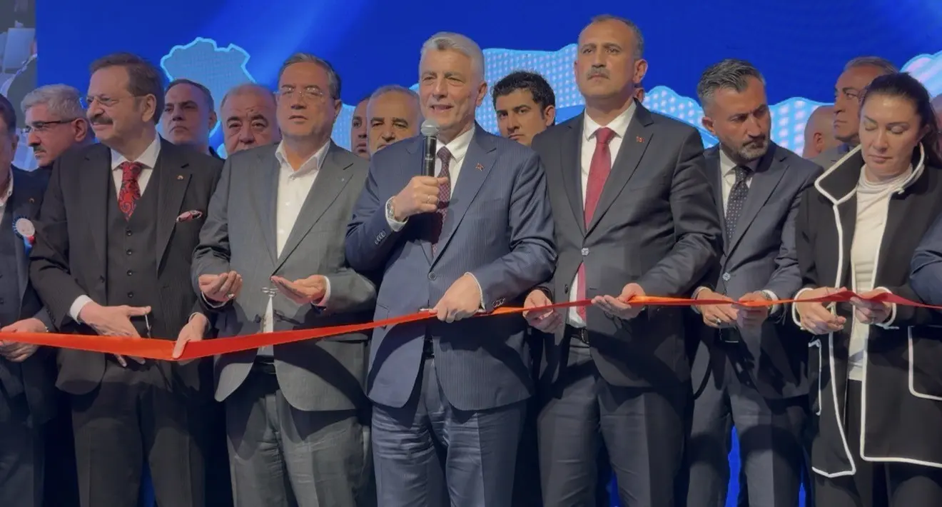 Ticaret Bakanı Ömer Bolat, Ağrı’daki Gürbulak Sınır Kapısı’nda modernizasyon çalışmalarının
