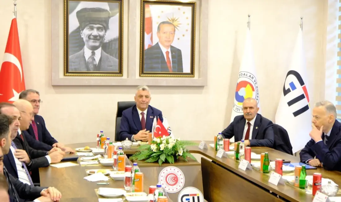 Ticaret Bakanı Ömer Bolat, Türkiye’nin Asya’ya açılan en önemli kapılarından