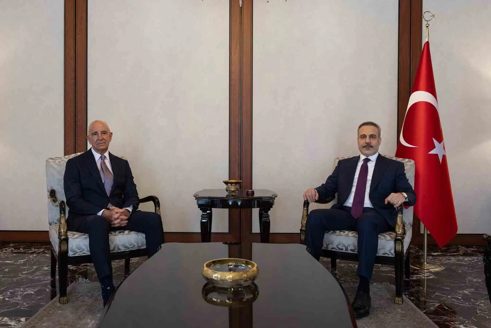 Dışişleri Bakanı Hakan Fidan, ABD’nin Suriye Özel Temsilcisi Tom Barrack