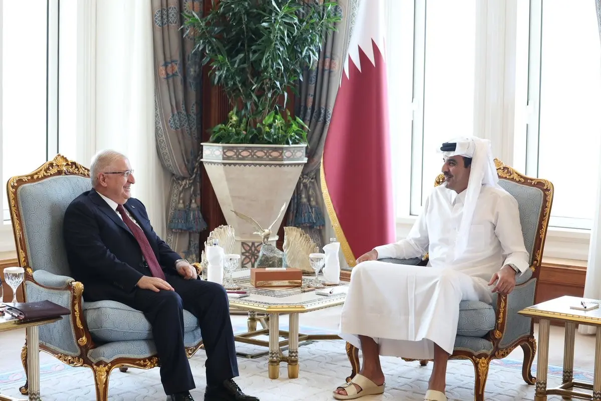 Milli Savunma Bakanı Yaşar Güler, Doha’da Katar Emiri Şeyh Tamim