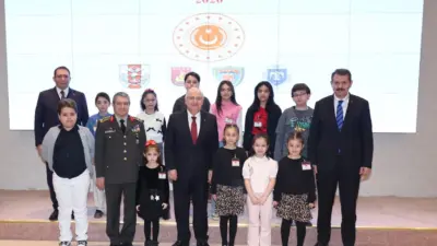 Milli Savunma Bakanı Yaşar Güler, şehit ve gazilerin çocuklarıyla bir