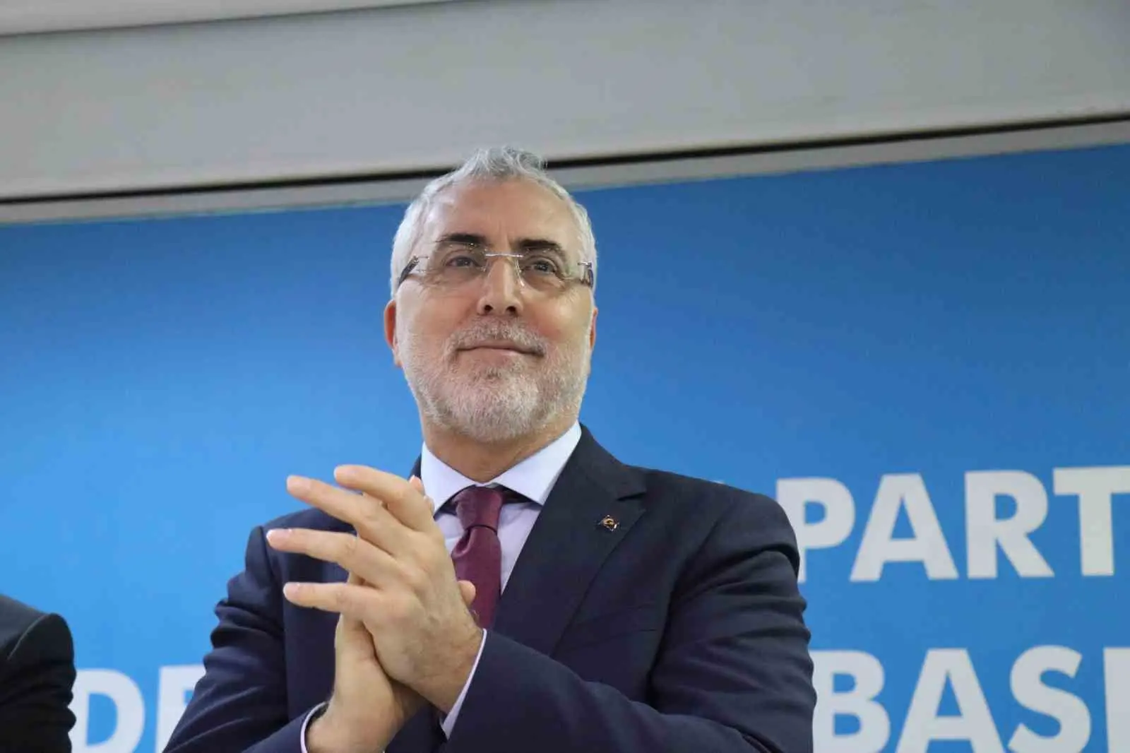 Çalışma ve Sosyal Güvenlik Bakanı Vedat Işıkhan, “Bölge coğrafyamızda başlayan,