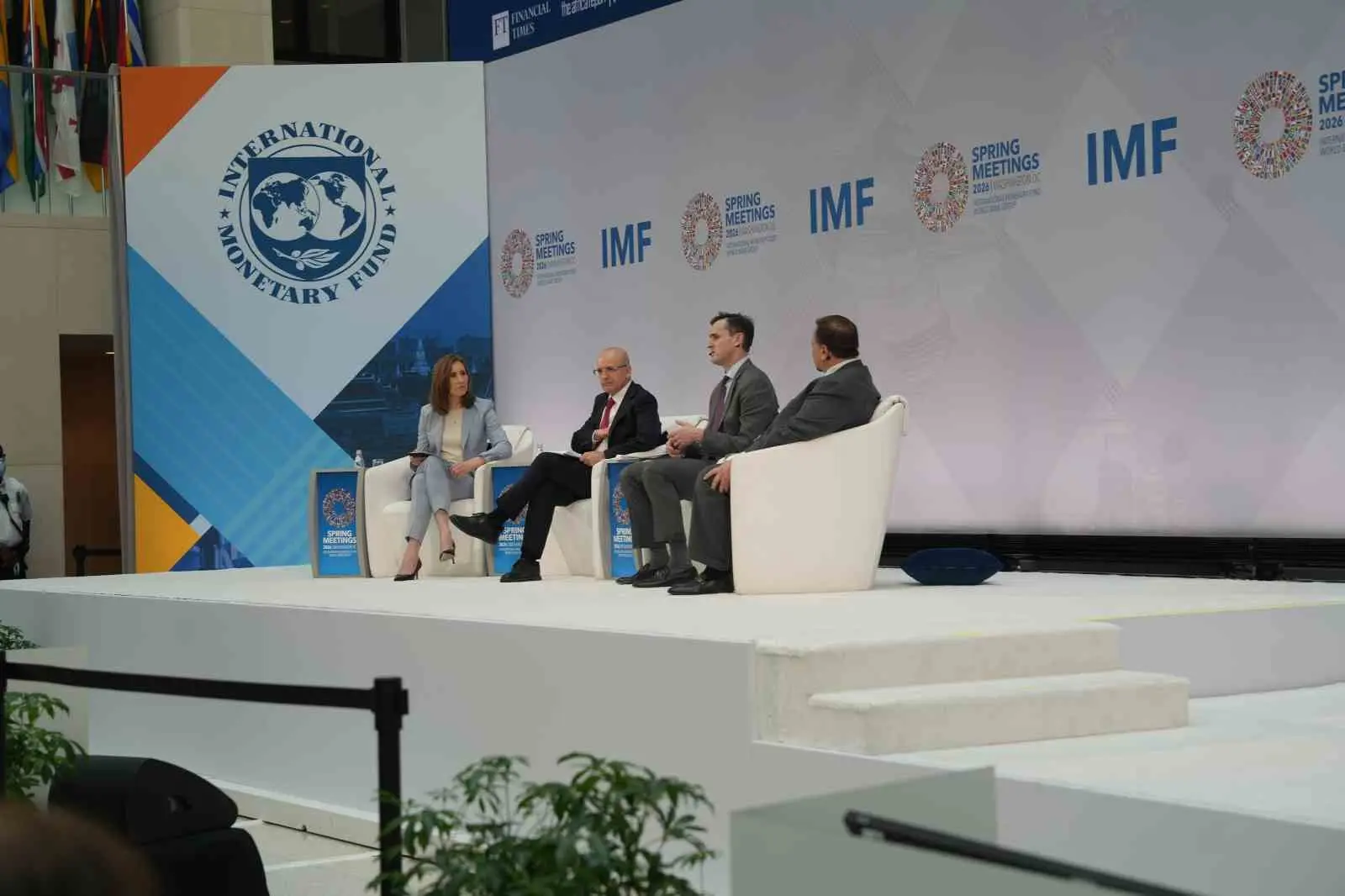 Hazine ve Maliye Bakanı Mehmet Şimşek, Uluslararası Para Fonu (IMF)