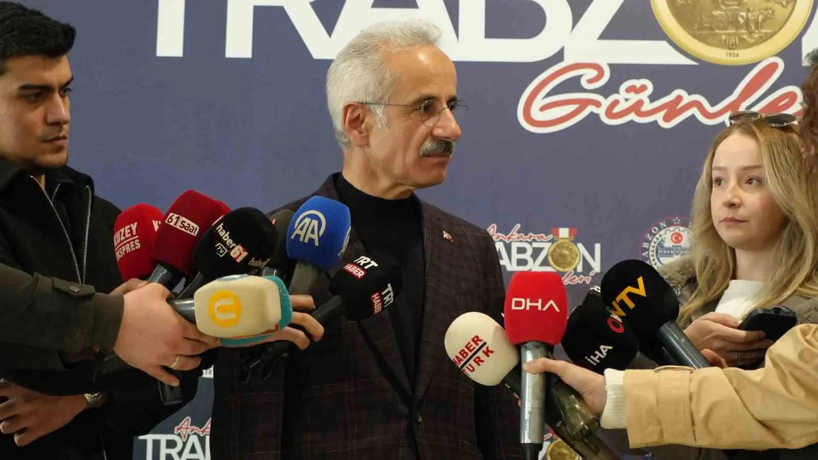 Ulaştırma ve Altyapı Bakanı Abdulkadir Uraloğlu, düşen Libya uçağı hakkında,