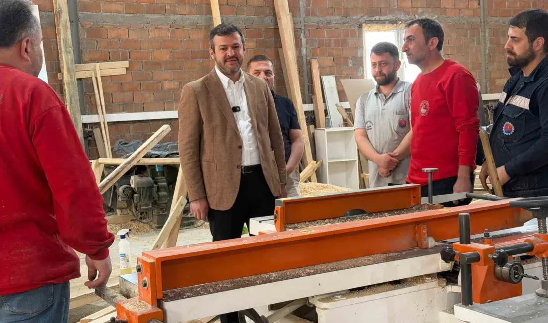 Karabük Belediye Başkanı Özkan Çetinkaya’nın öncülüğünde belediye hizmetlerinde üretim gücünü