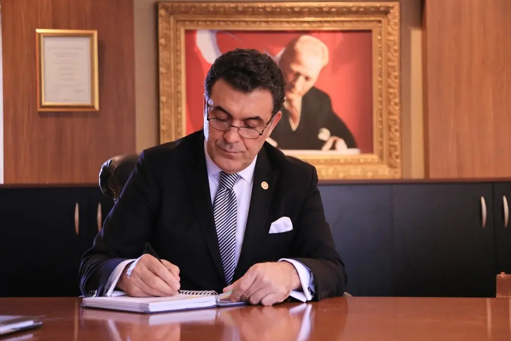 Ardahan Belediye Başkanı Faruk Demir, TBMM’nin 106’ncı açılış yıl dönümü