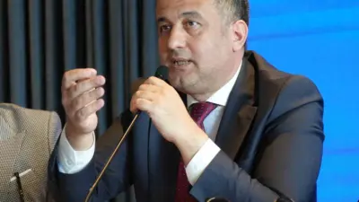 Samsun Büyükşehir Belediye(SBB) Başkanı Halit Doğan, meclis toplantısında Türkiye’de ilk