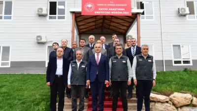 Malatya Büyükşehir Belediye Başkanı Sami Er, Kayısı Araştırma Enstitüsü’nün kente