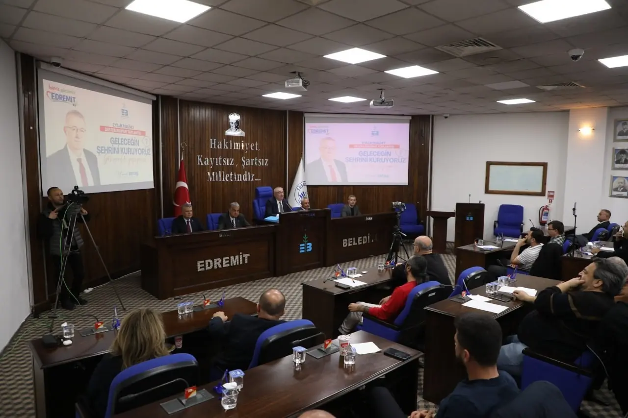 Edremit Belediye Başkanı Mehmet Ertaş, göreve geldiği günden bu yana