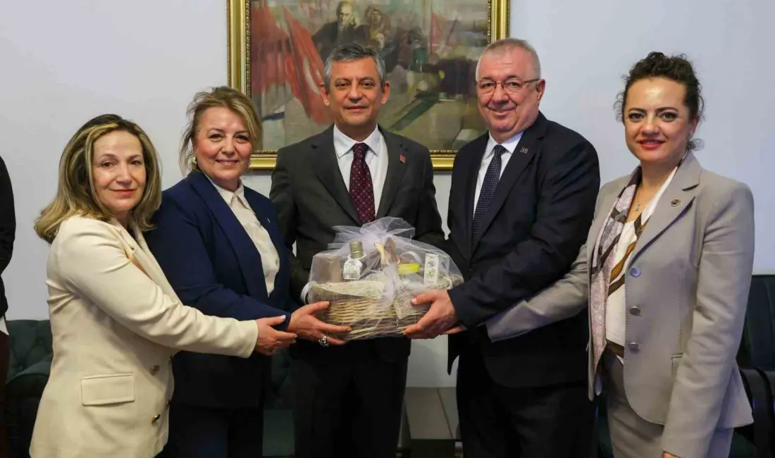 Başkent Ankara’da bir dizi temaslarda bulunan Edremit Belediye Başkanı Mehmet