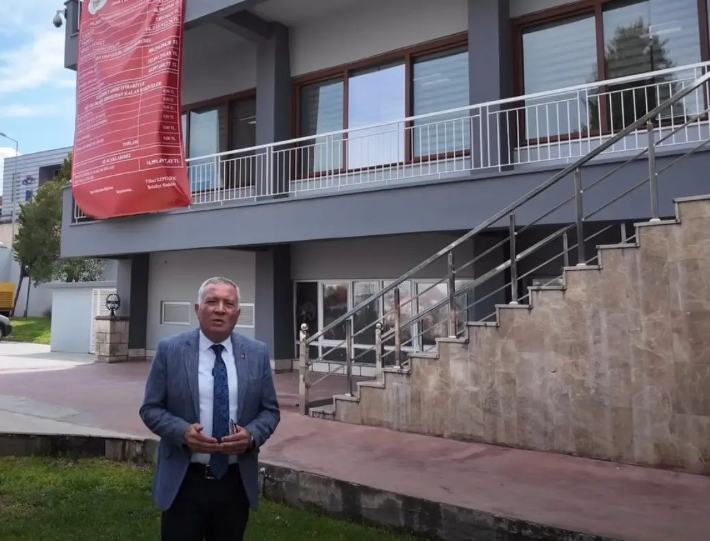 Honaz Belediye Başkanı Yüksel Kepenek, 7 yıllık görev sürecinde 300’ün