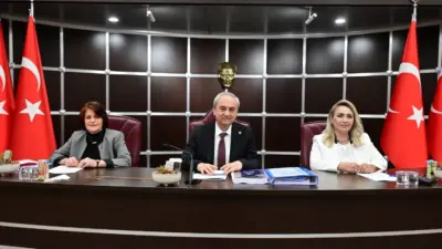 Kepez Belediyesi’nin Nisan Meclisi’nde Kepez’in mali bütçesine değinen Başkan Mesut