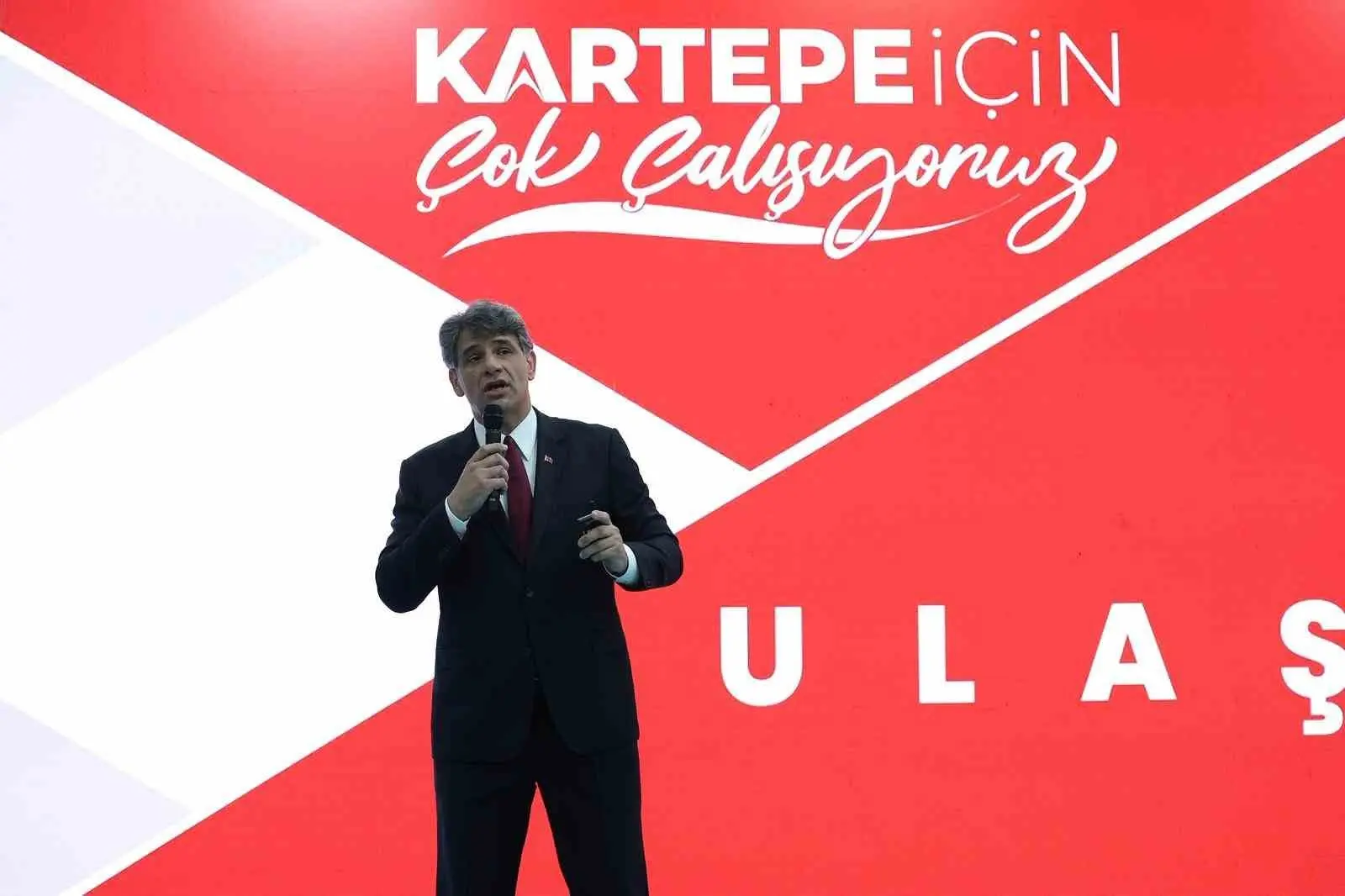 Kartepe Belediye Başkanı Mustafa Kocaman, ilçede son 7 yılda hayata