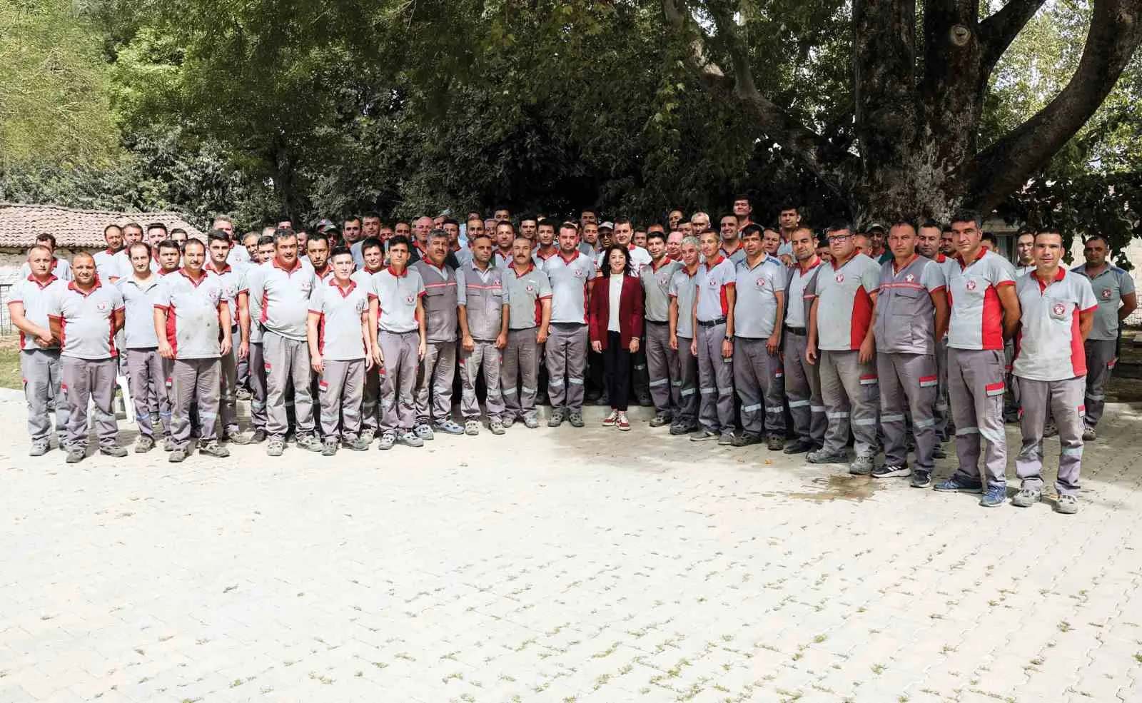 Menteşe Belediye Başkanı Gonca Köksal Aras, “1 Mayıs Emek ve