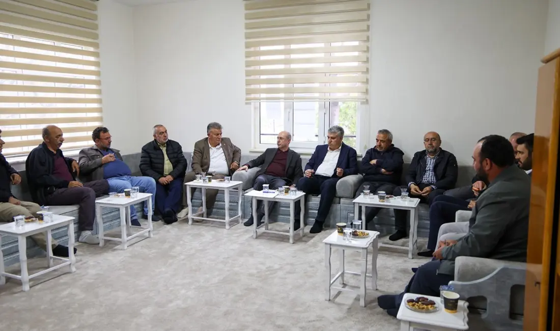 Konya’nın merkez Selçuklu İlçe Belediye Başkanı Ahmet Pekyatırmacı, hizmetleri yerinde