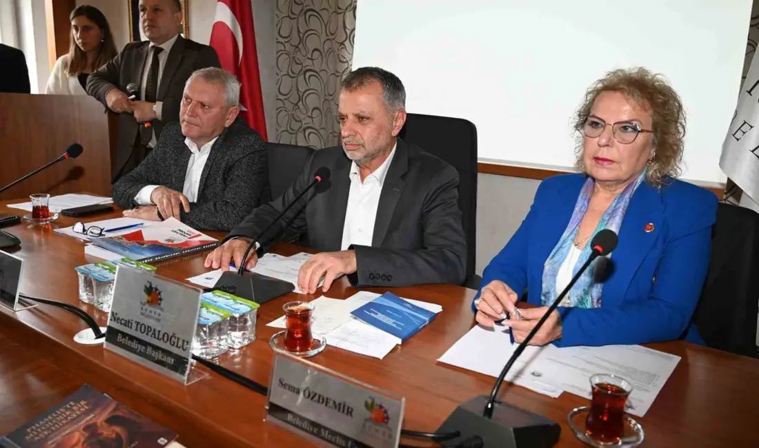 Kemer Belediyesi Nisan ayı meclis toplantısı, Kemer Belediye Başkanı Necati