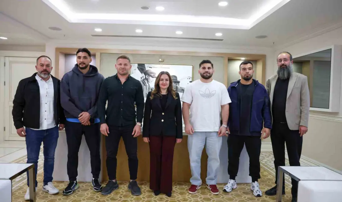 Antalya Büyükşehir Belediyesi Spor Kulübü Başkanı Utkan Hasan Eminoğlu, Baş