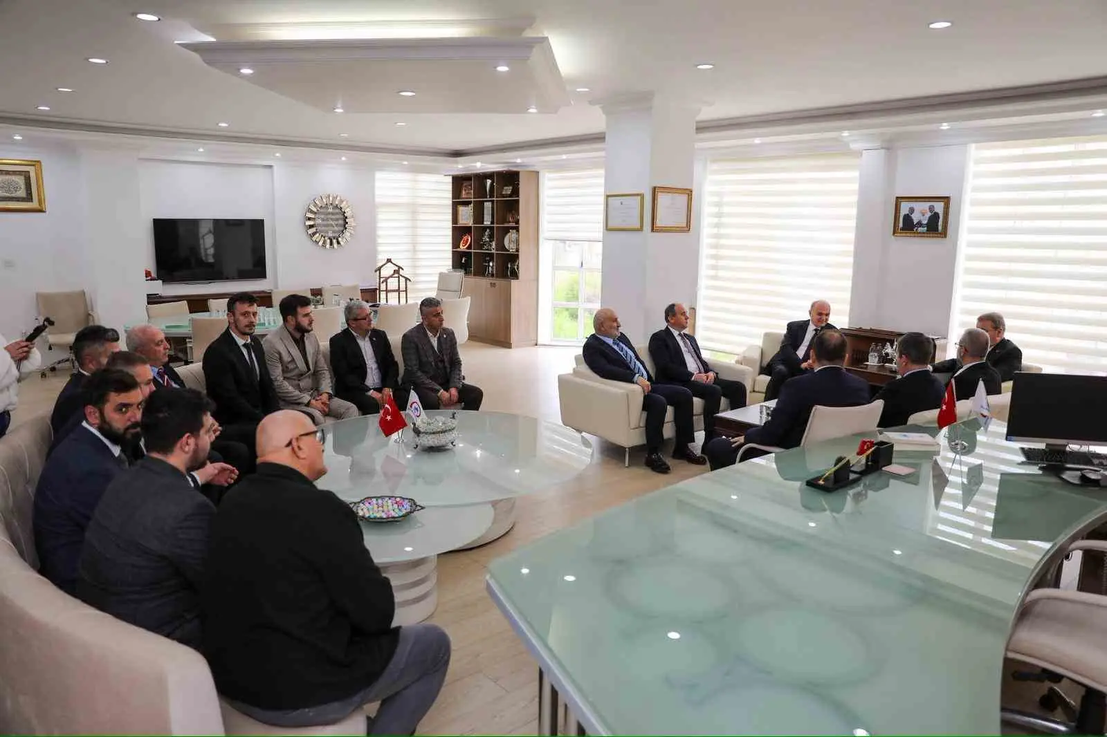 Büyük Birlik Partisi Genel Başkanı Mustafa Destici, Düzce Belediye Başkanı