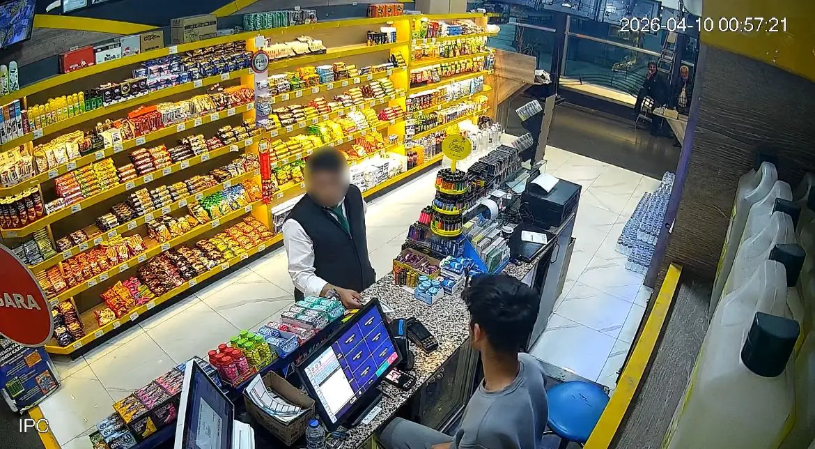Bursa’da iddiaya göre bir otobüs şirketinde muavinlik yapan kişi, akşam