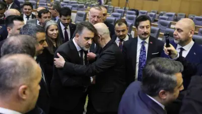 Bursa Büyükşehir Belediye Meclisi’nin olağanüstü toplantısında Başkanvekilliğine Şahin Biba seçildi.