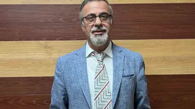 Bursa’da farklı meslek gruplarından bir araya gelen 30 kişilik gönüllü,