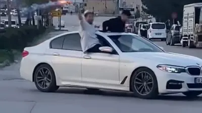 Bursa’da trafikte tehlike saçan düğün konvoyundaki araç sürücülerine toplam 660