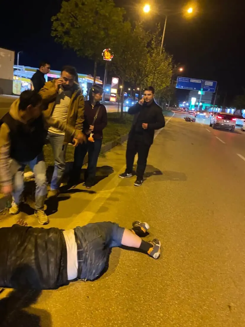 Bursa’nın Karacabey ilçesinde meydana gelen tek taraflı motosiklet kazasında sürücü