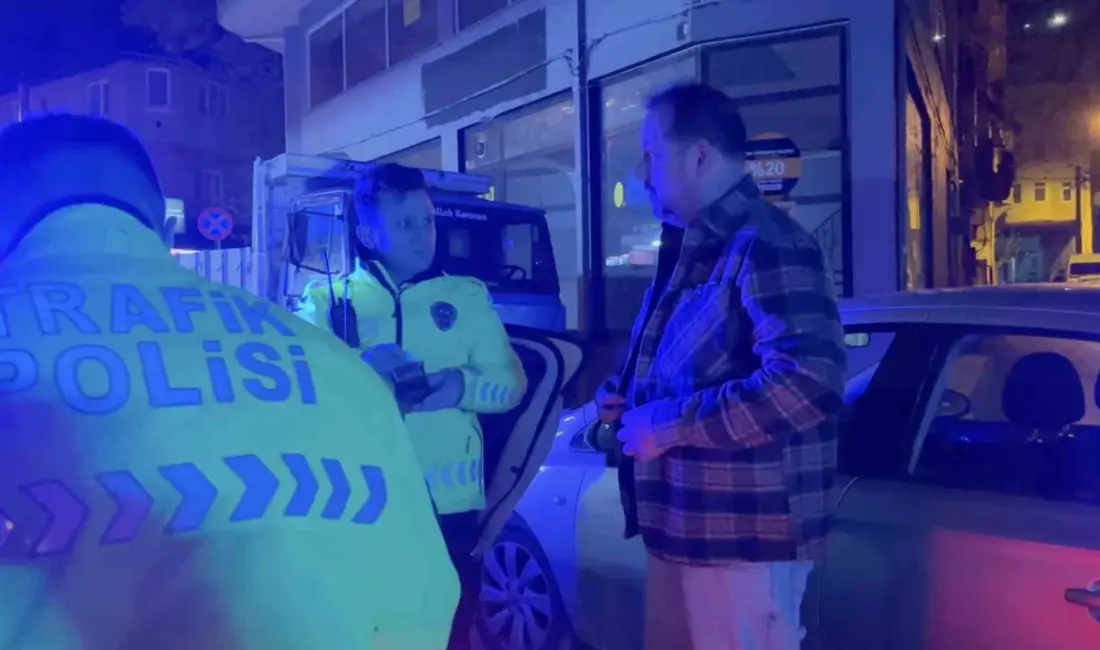 Bursa’da uygulama noktasına girmemek için ters yöne giren alkollü sürücü,