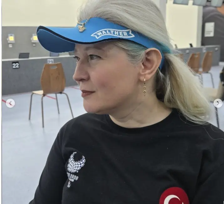 Dünya rekoru sahibi Bursalı paralimpik milli sporcu Aysel Özgan, Para