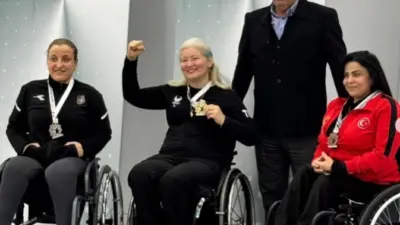 Dünya rekoru sahibi Bursalı paralimpik milli sporcu Aysel Özgan Para