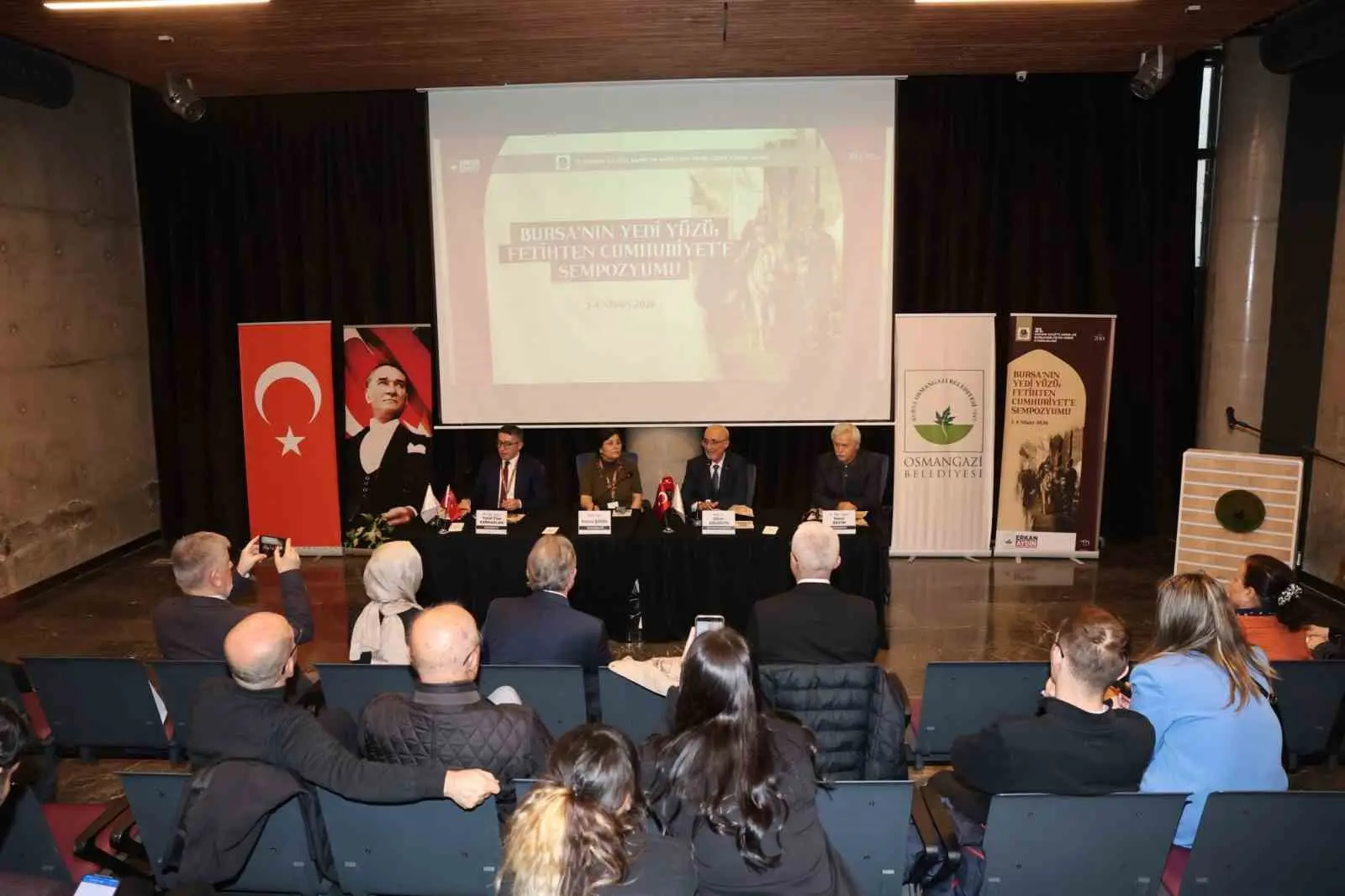 Osmangazi Belediyesi’nin ev sahipliğinde, bu yıl 21’incisi düzenlenen Osman Gazi’yi