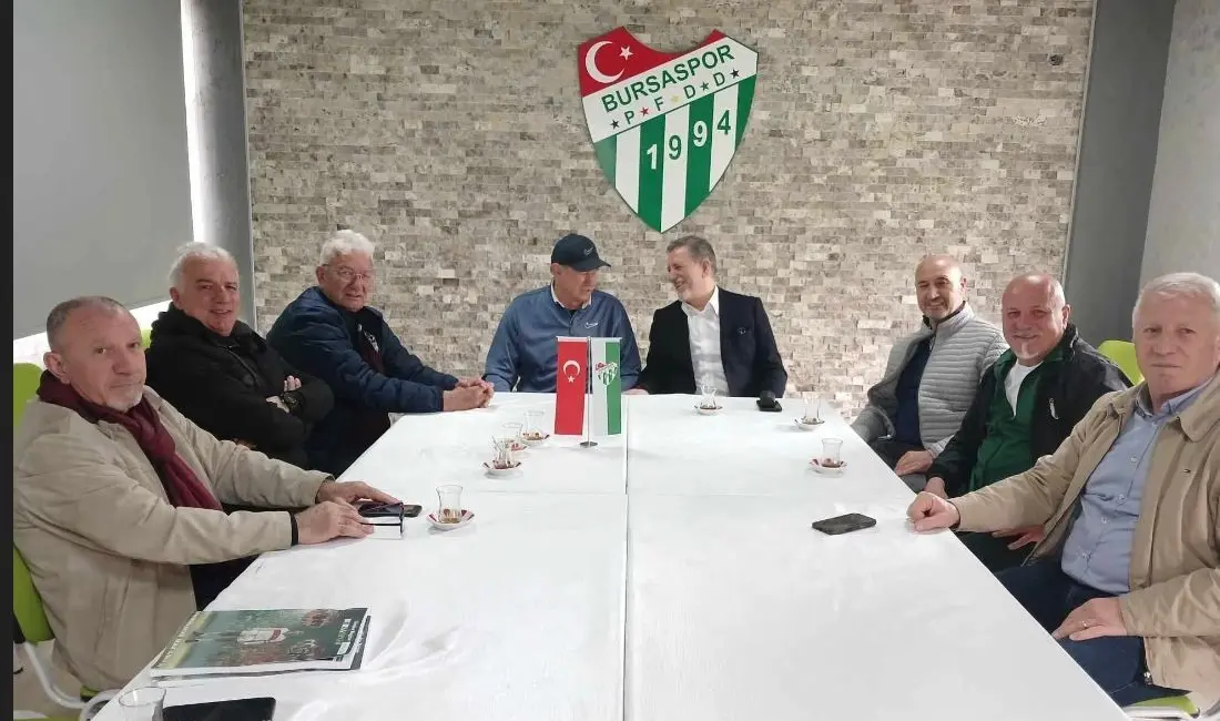 Bursaspor ve Milli Takımın unutulmaz kaptanı Sedat 3 Özden tanıtımı