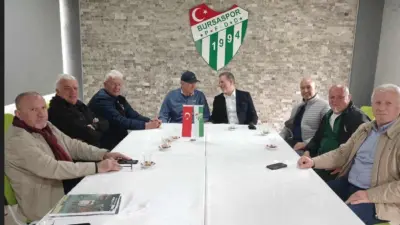 Bursaspor ve Milli Takımın unutulmaz kaptanı Sedat 3 Özden tanıtımı