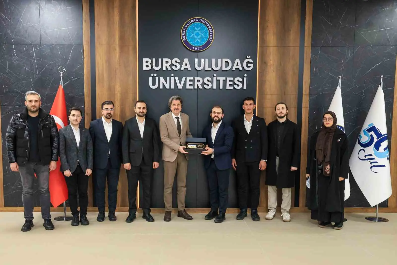 Bursa Uludağ Üniversitesi (BUÜ) ile Türkiye Gençlik Vakfı (TÜGVA) arasında