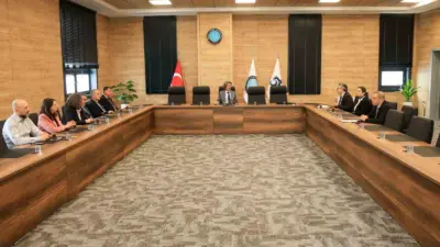 Bursa Uludağ Üniversitesinin (BUÜ) eğitim-öğretim ve idari birimlerindeki hizmet sunum