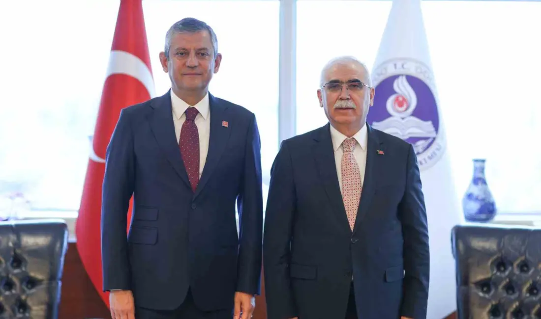 CHP Genel Başkanı Özgür Özel, “Anayasa Mahkemesi bugünlerde Türkiye’de herkesin