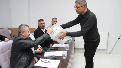 Kula Belediyesi’nin nisan ayı olağan meclis toplantısında encümen ve ihtisas