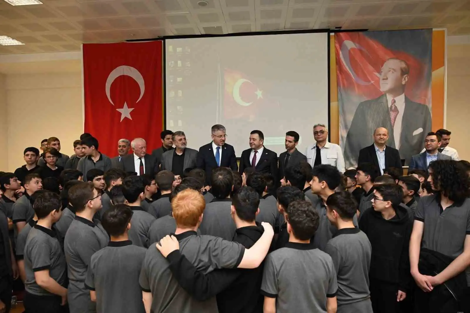 AK Parti Kayseri Milletvekili, TBMM İçişleri Komisyonu Üyesi Şaban Çopuroğlu;
