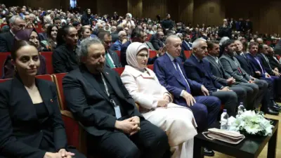 Cumhurbaşkanı Recep Tayyip Erdoğan, ünlü şair ve mütefekkir Necip Fazıl